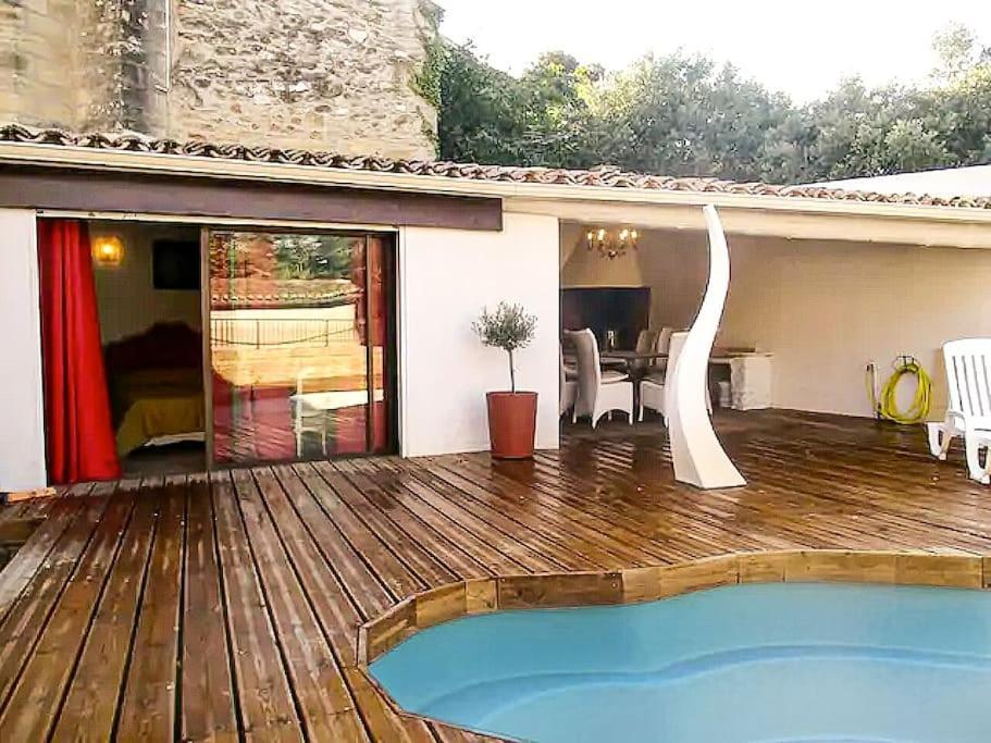 Gite En Provence Proche Avignon Sauveterre  Exterior photo